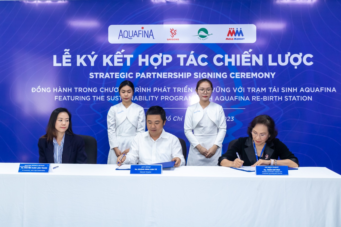 Aquafina, MM Mega Market Việt Nam và ALTA Group hợp tác chiến lược
