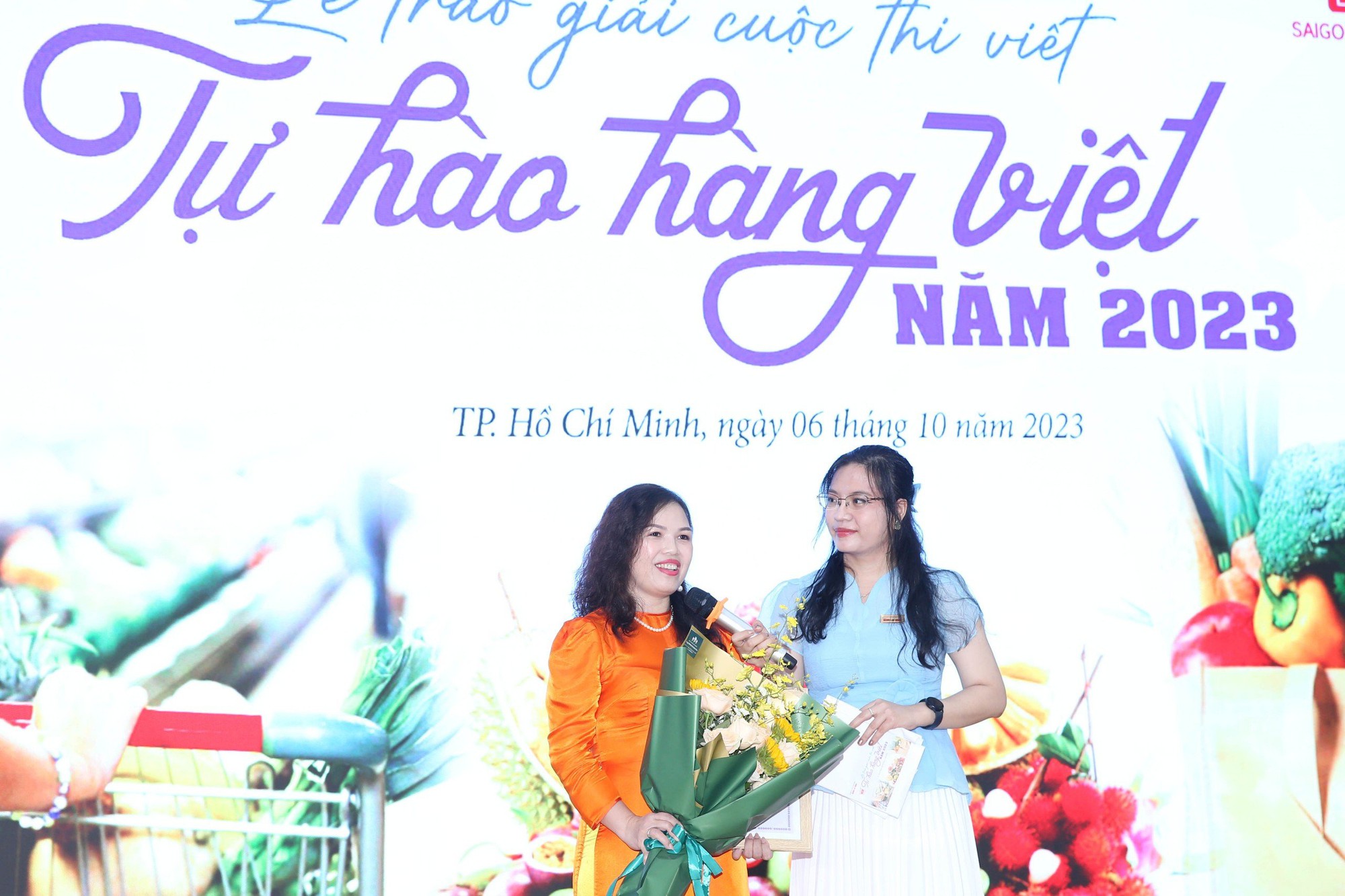 Nhớ lần d&igrave;u ngoại đi si&ecirc;u thị đoạt giải nhất cuộc thi &ldquo;Tự h&agrave;o h&agrave;ng Việt&rdquo; - Ảnh 4.