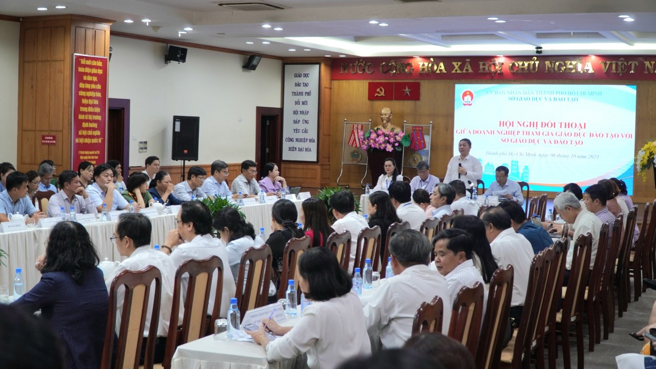 Đối thoại với Sở GD-ĐT TP HCM, doanh nghiệp tham gia đầu tư gi&aacute;o dục n&oacute;i g&igrave;? - Ảnh 4.