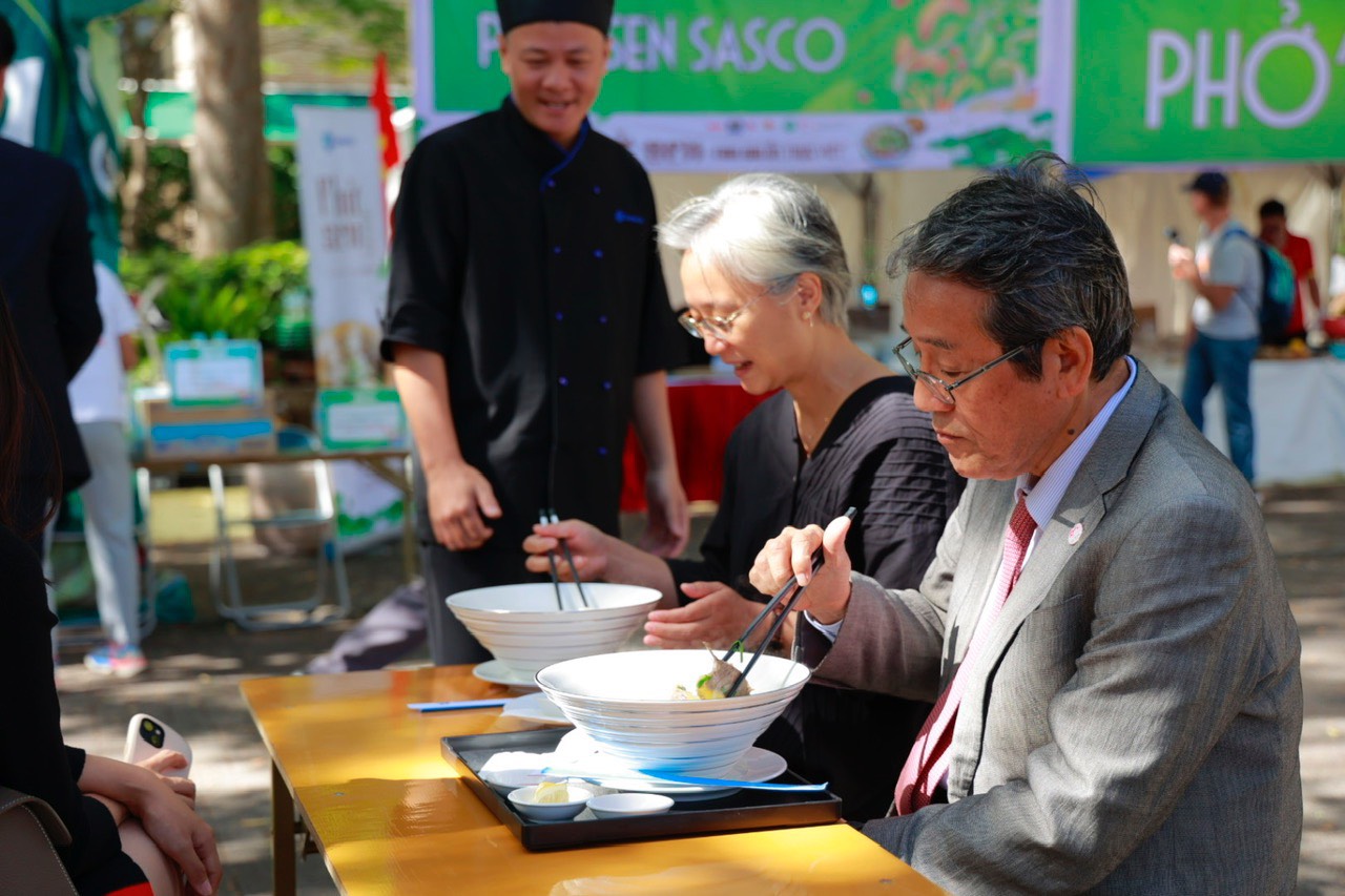 Phở Sen SASCO c&ugrave;ng c&aacute;c thương hiệu phở Việt toả hương tr&ecirc;n đất Nhật - Ảnh 5.