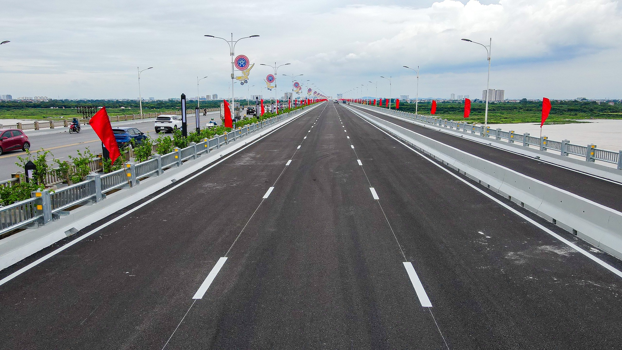 Chiêm ngưỡng loạt cây cầu giúp thay đổi diện mạo Thủ đô - Ảnh 10.