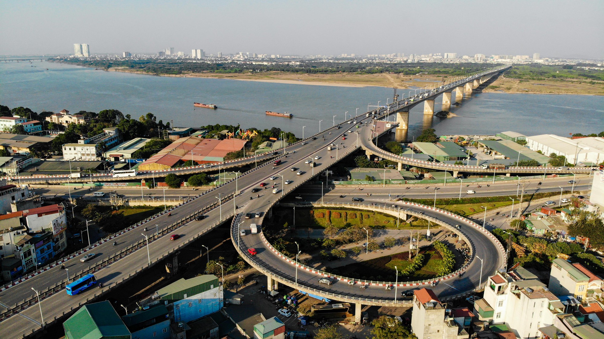 Chiêm ngưỡng loạt cây cầu giúp thay đổi diện mạo Thủ đô - Ảnh 7.