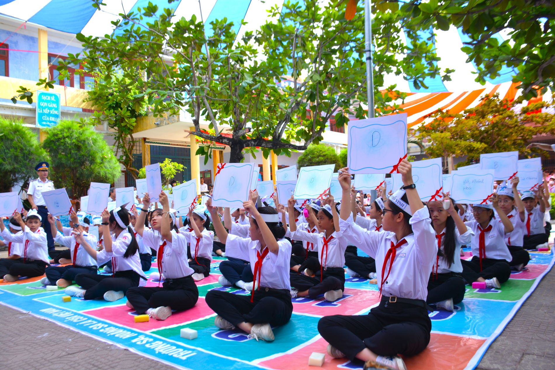 Nhiều hoạt động &yacute; nghĩa của Bộ tư lệnh V&ugrave;ng Cảnh s&aacute;t biển 2 tại Quảng Ng&atilde;i - Ảnh 8.