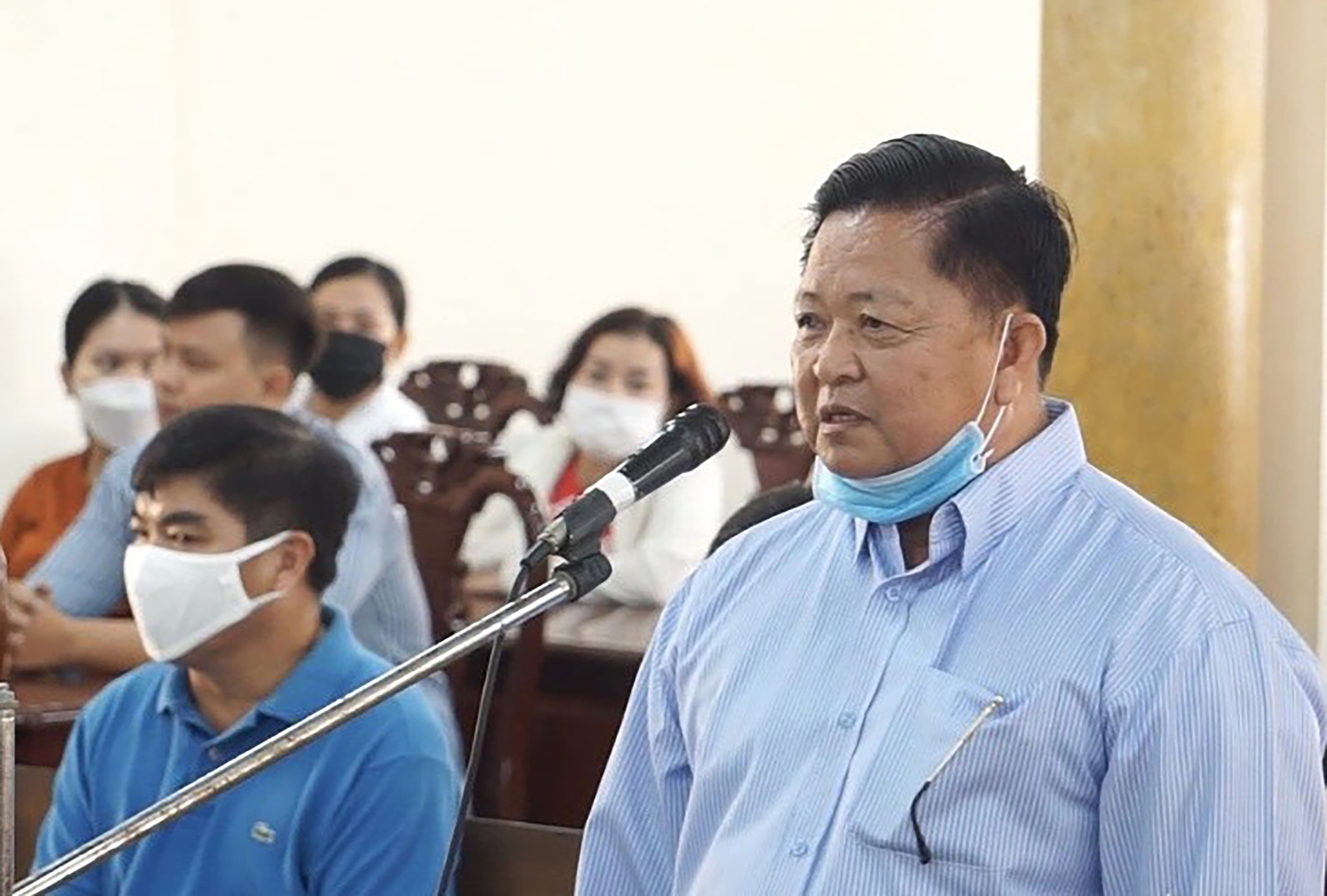 An Giang: Cấp hơn 5.000 biển số xe sai quy định, nhóm cựu cảnh sát giao thông hầu tòa