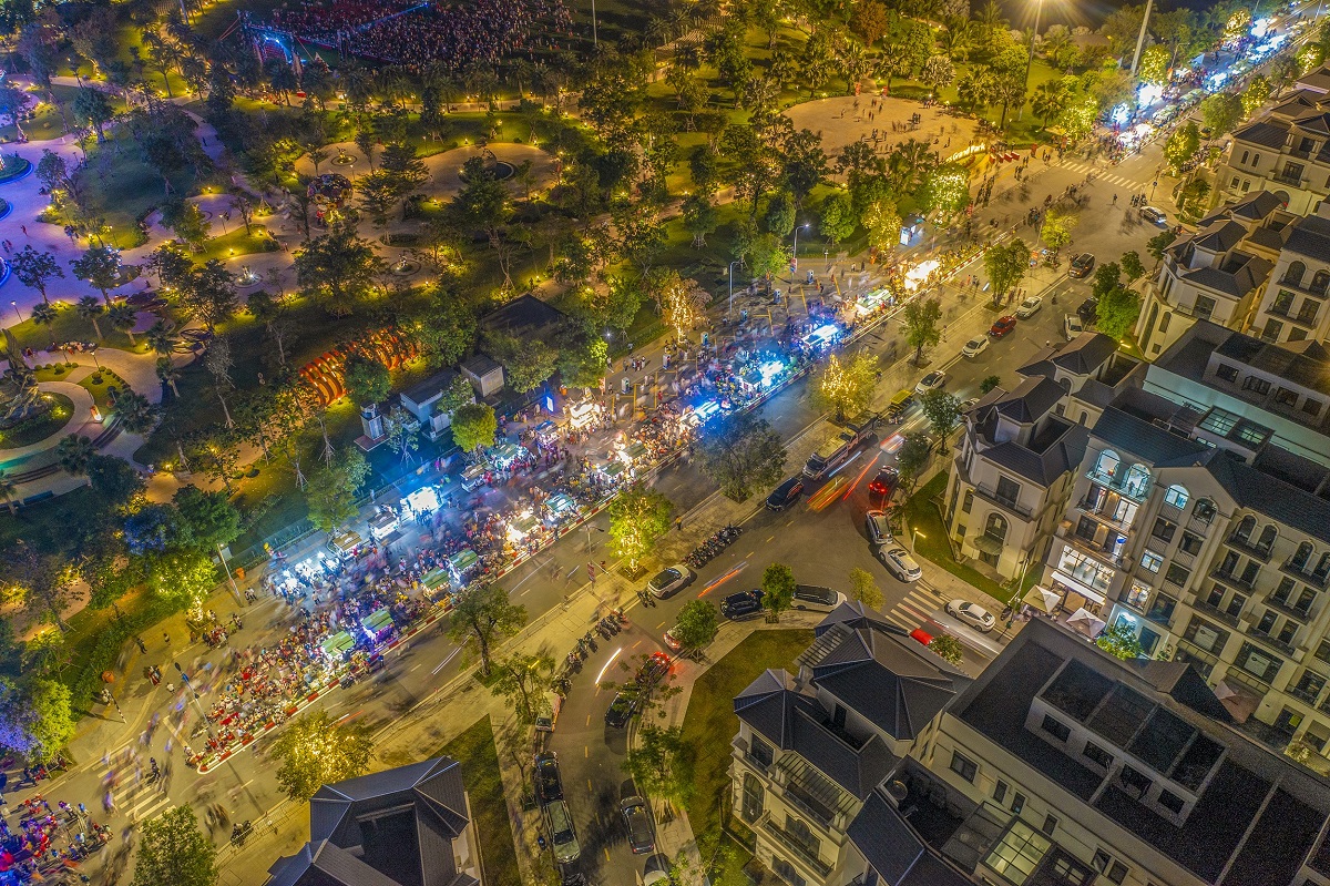Cơ hội kinh doanh tại Vinhomes Grand Park - Thiên đường “ăn, chơi, chill” của TP Thủ Đức - Ảnh 2.