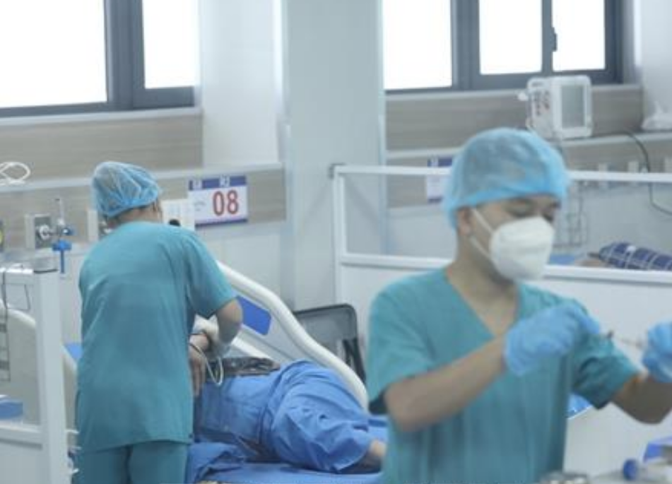 Dịch COVID-19 hôm nay: Ca mắc và bệnh nhân nặng lại tăng