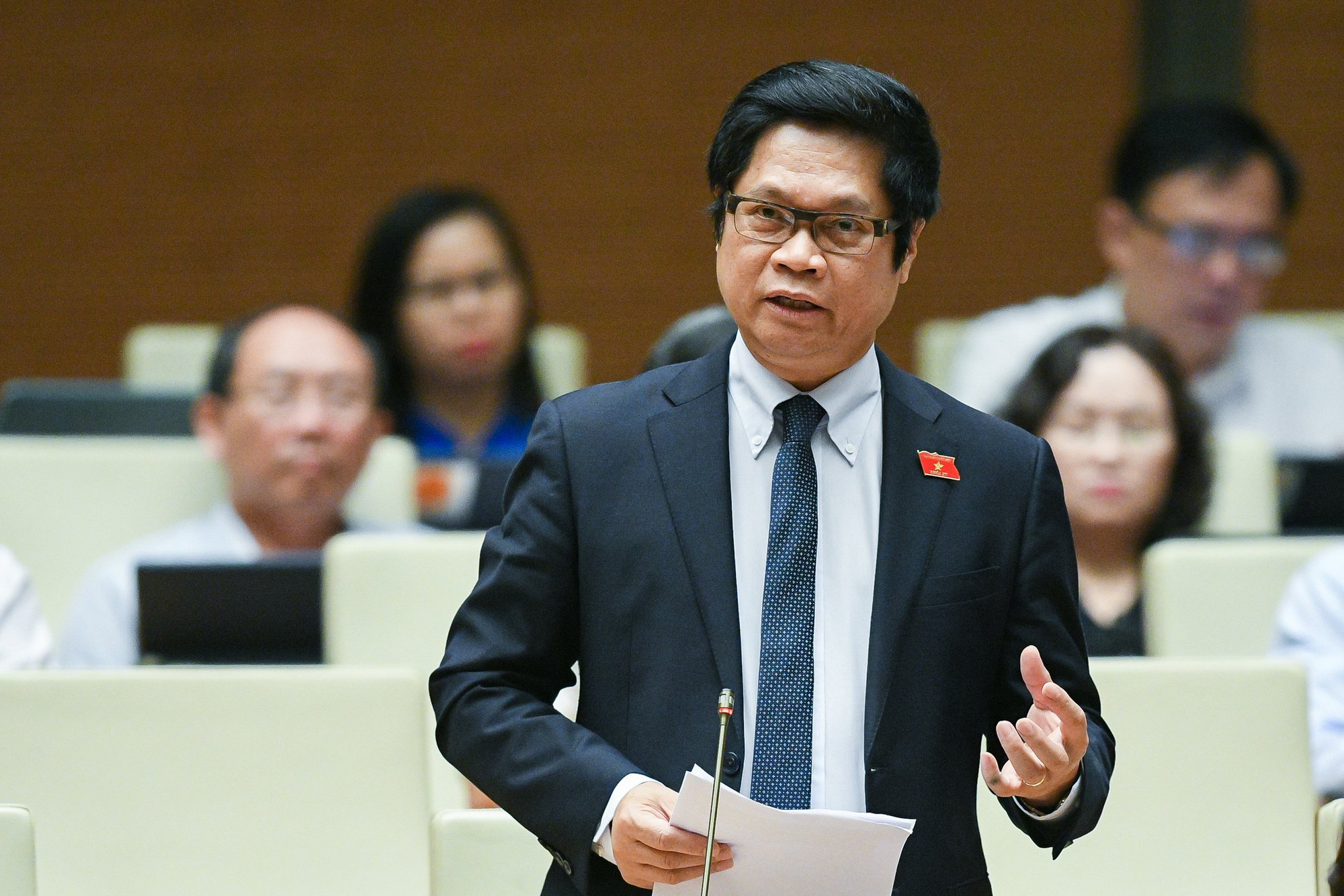 Cần tập trung hoàn thiện thể chế