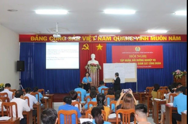Bồi dưỡng nghiệp vụ kiểm tra, giám sát cho cán bộ Công đoàn