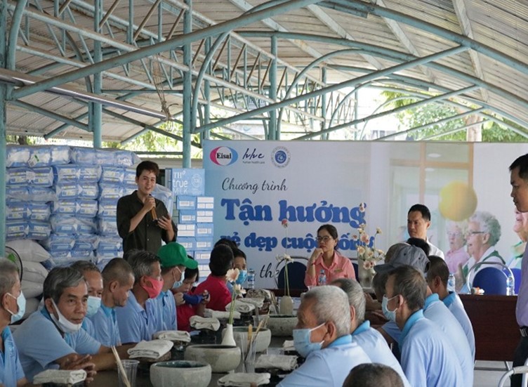 Nối dài ký ức cho bệnh nhân Alzheimer và cộng đồng - Ảnh 3.