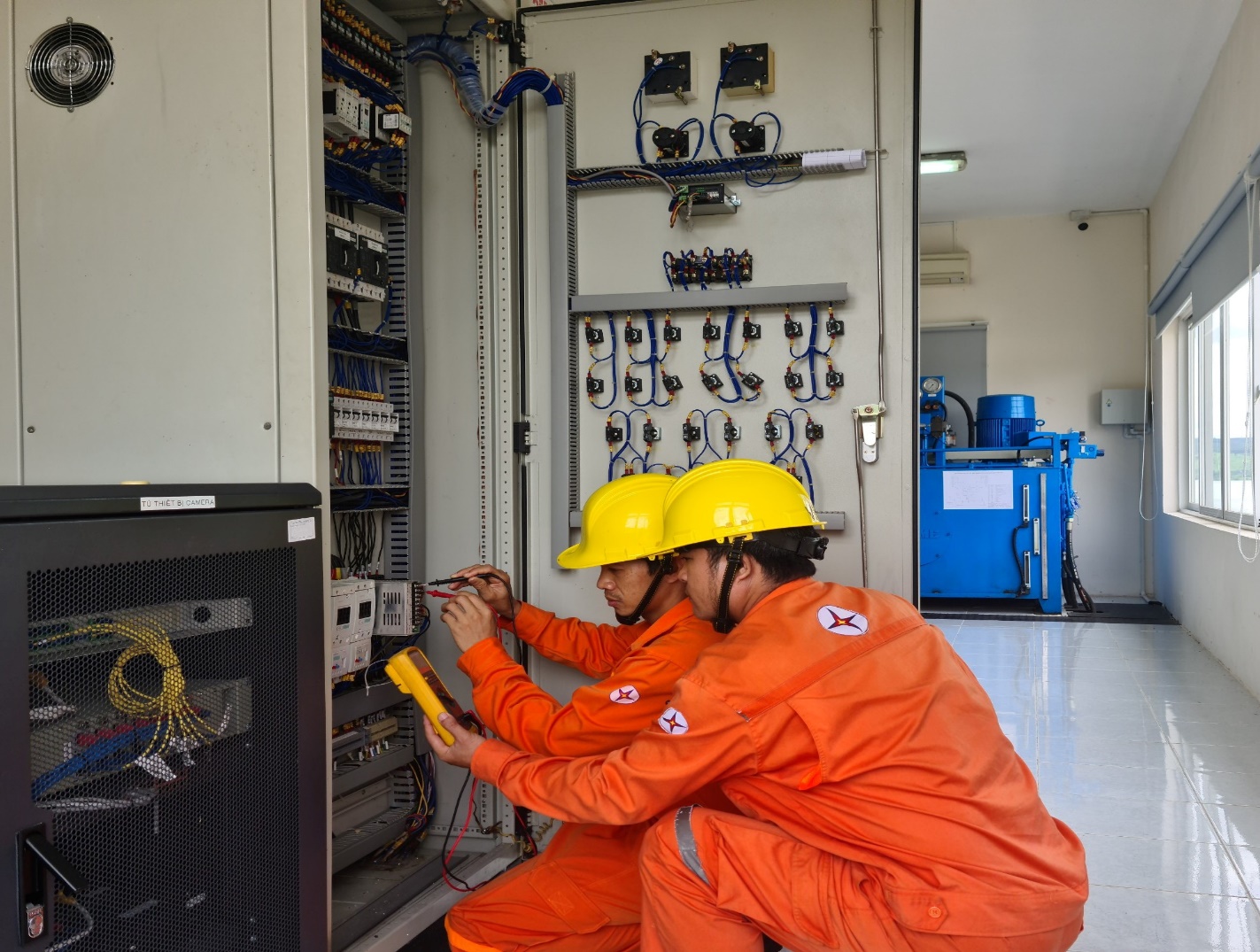C&ocirc;ng ty Thủy điện Bu&ocirc;n Kuốp bảo đảm cung cấp điện v&agrave; t&iacute;ch nước chuẩn bị cho m&ugrave;a kh&ocirc; - Ảnh 1.
