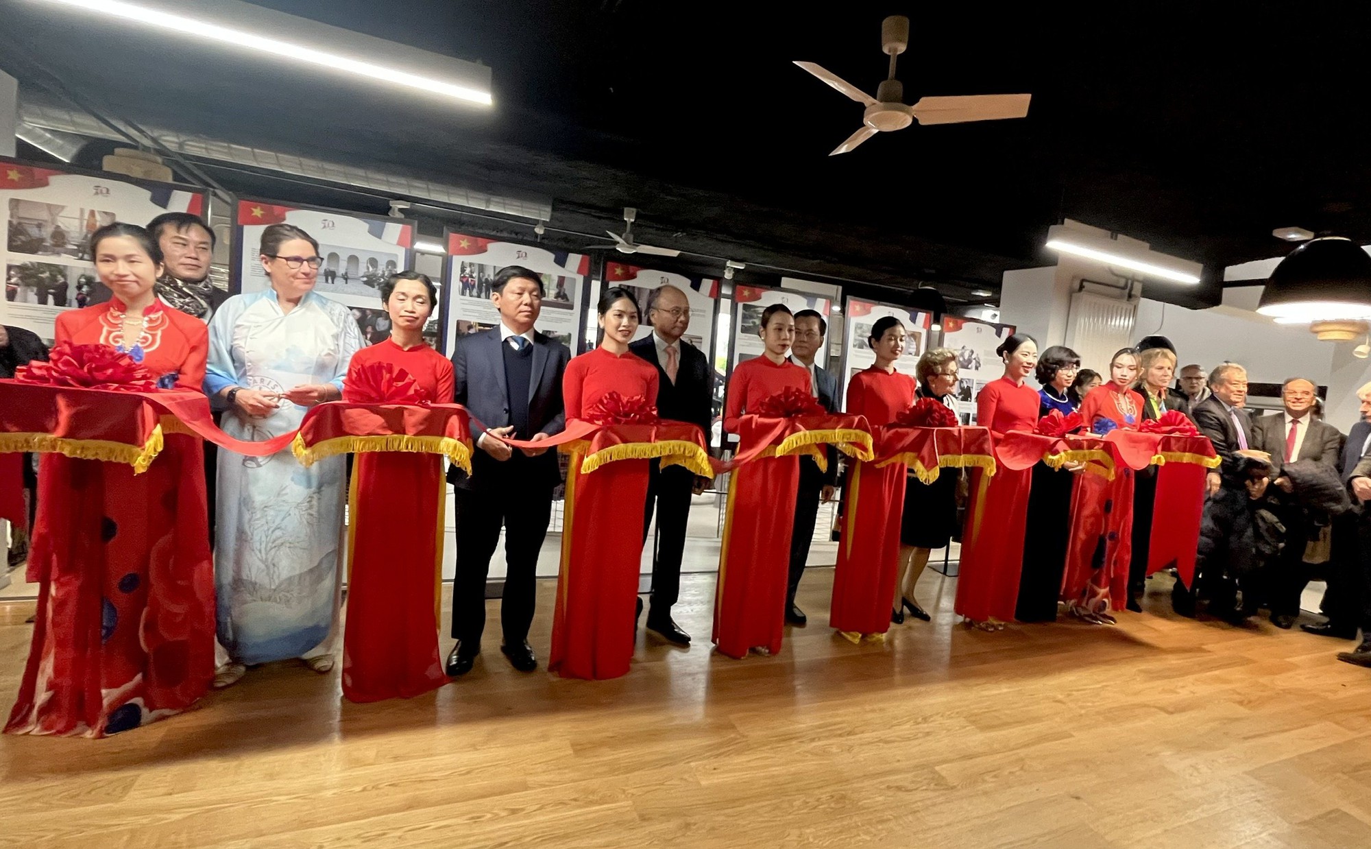 Ngày Việt Nam tại Pháp 2023: Ấn tượng võ Việt - Ảnh 3.