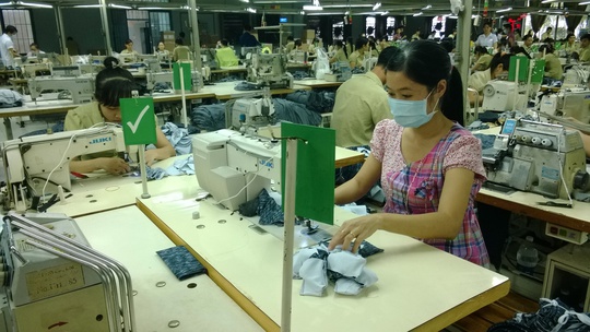 Nghỉ việc cuối năm, người lao động c&oacute; được thưởng Tết? - Ảnh 1.