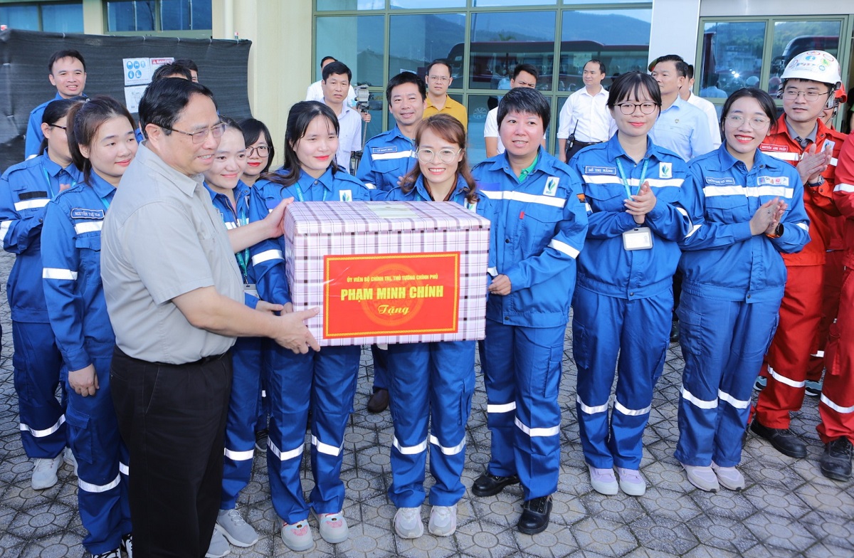 Thủ tướng Phạm Minh Ch&iacute;nh thăm v&agrave; l&agrave;m việc tại Thanh H&oacute;a - Ảnh 4.
