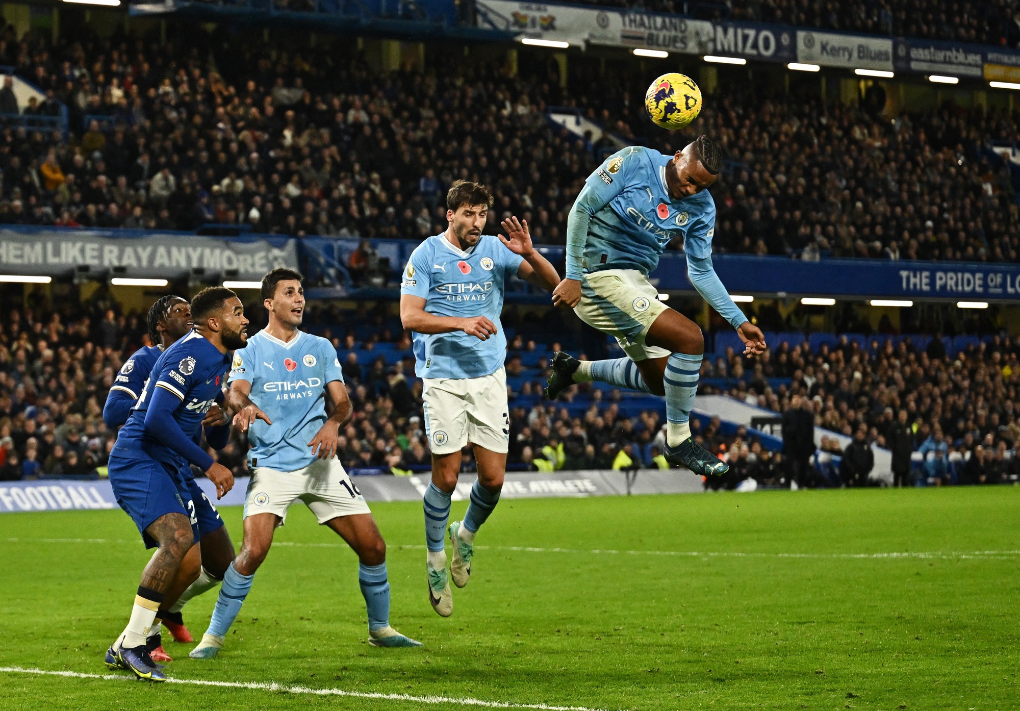 Rượt đuổi nghẹt thở, Chelsea chia điểm trận cầu 8 b&agrave;n với Man City - Ảnh 7.