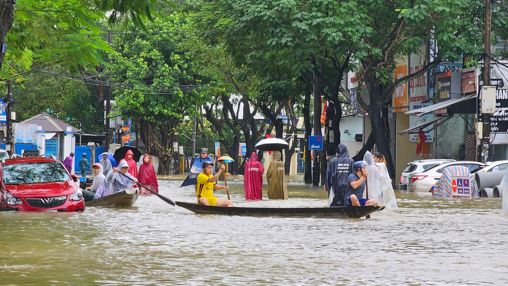 Chủ động xả lũ giúp giảm thiểu thiệt hại