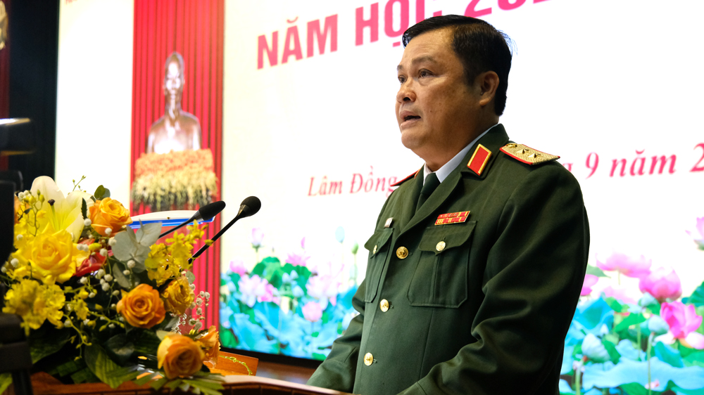 Thủ tướng bổ nhiệm nhân sự Bộ Quốc phòng và Bộ Khoa học và Công nghệ