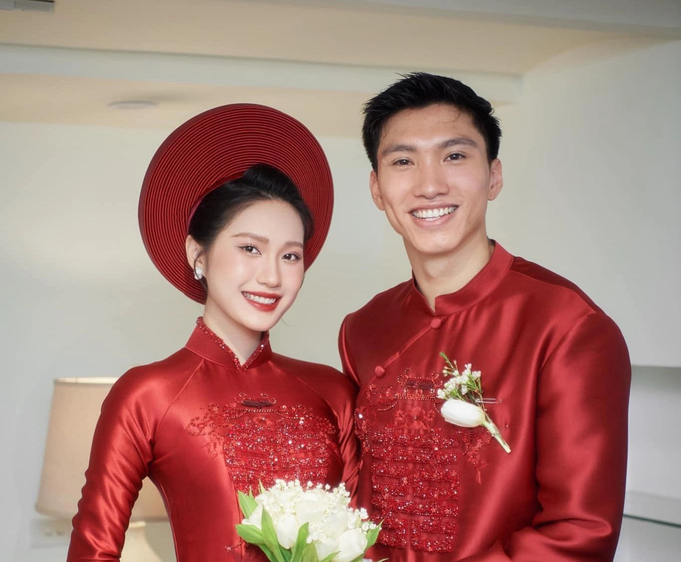 Lộ con số cực "khủng” tiền mừng đám cưới của Đoàn Văn Hậu và Doãn Hải My