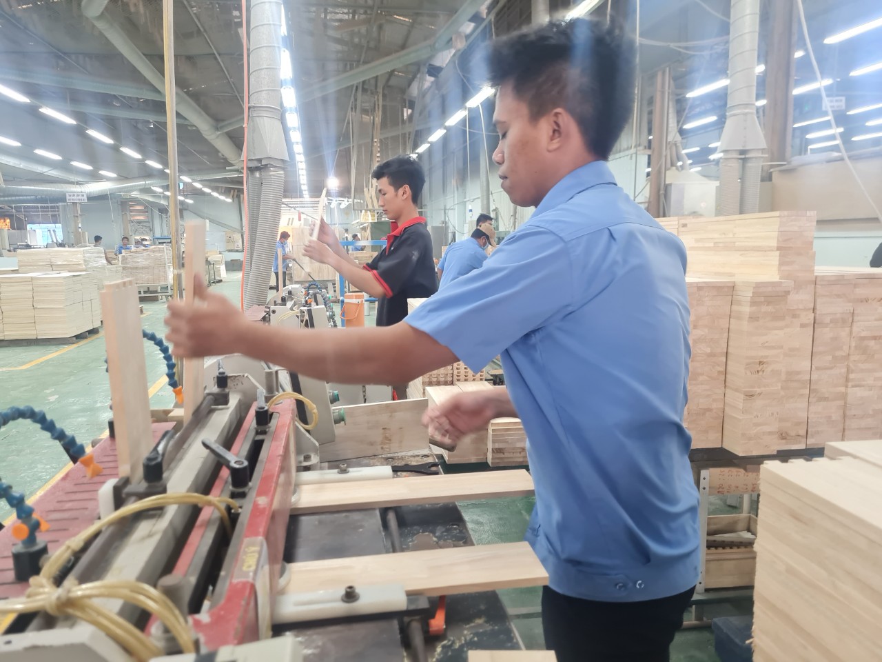 K&yacute; 2 hợp đồng lao động trở l&ecirc;n, đ&oacute;ng c&aacute;c loại bảo hiểm thế n&agrave;o? - Ảnh 3.