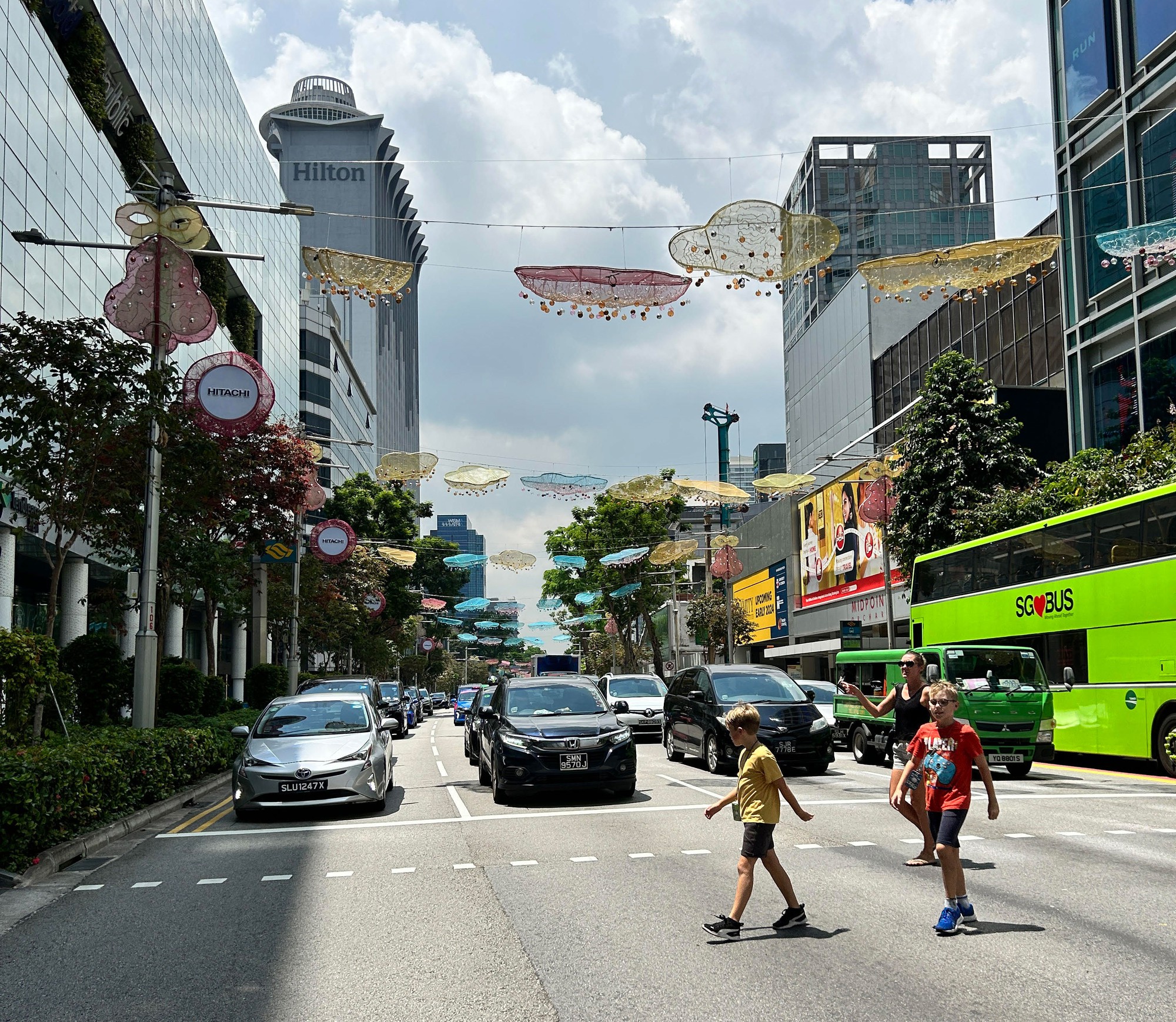 Singapore, Bangkok có gì lạ?