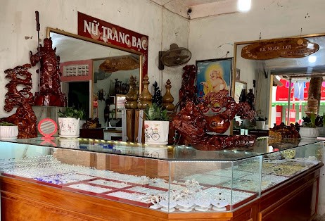Làm rõ vụ mất trộm 200 triệu đồng ở cửa hàng vàng bạc Ngọc Lợi - Đồng Hới