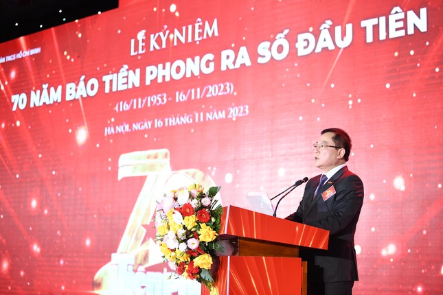 B&aacute;o Tiền Phong kỷ niệm 70 năm xuất bản số b&aacute;o đầu ti&ecirc;n - Ảnh 1.