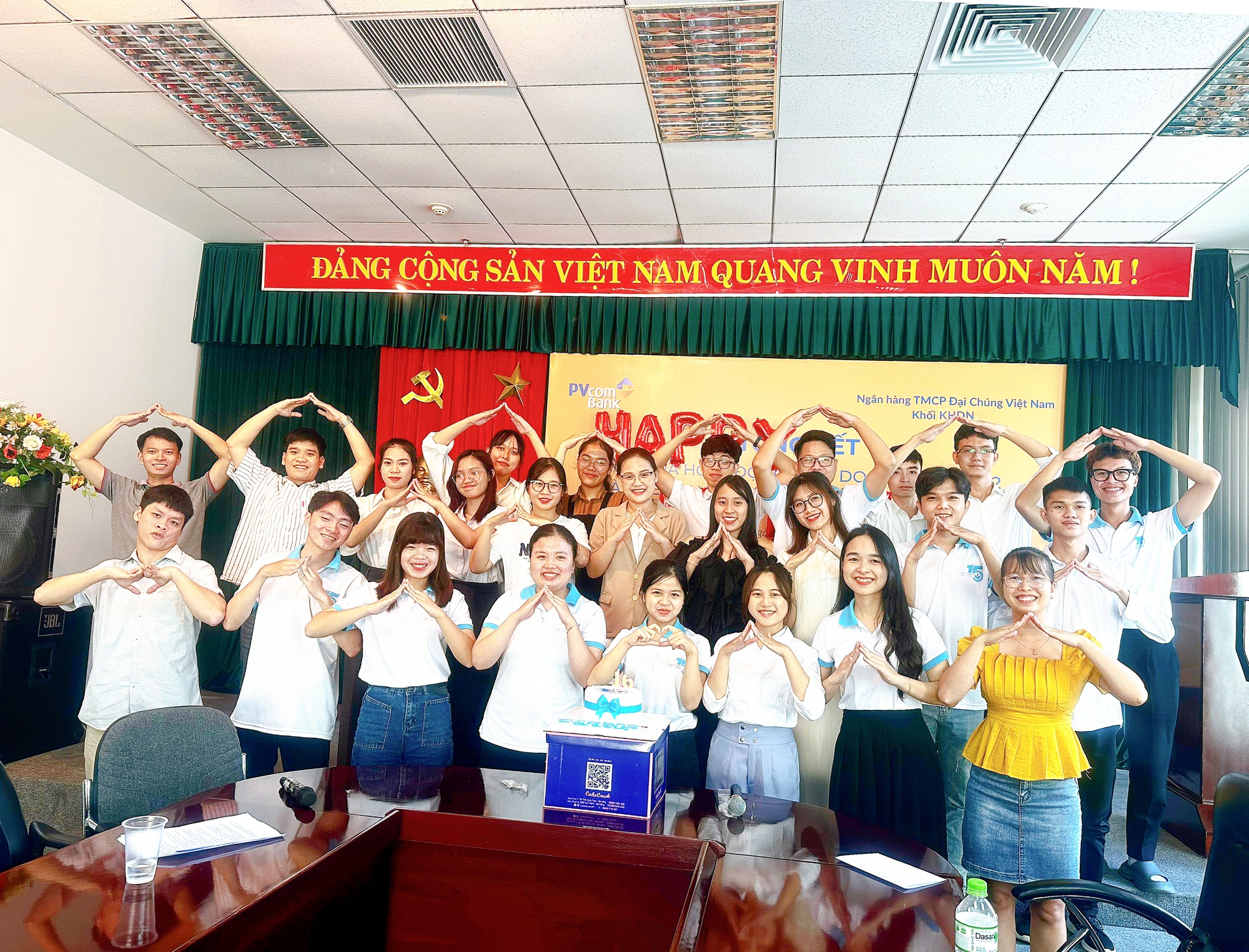 Những y&ecirc;u thương thay đổi một cuộc đời - Ảnh 4.