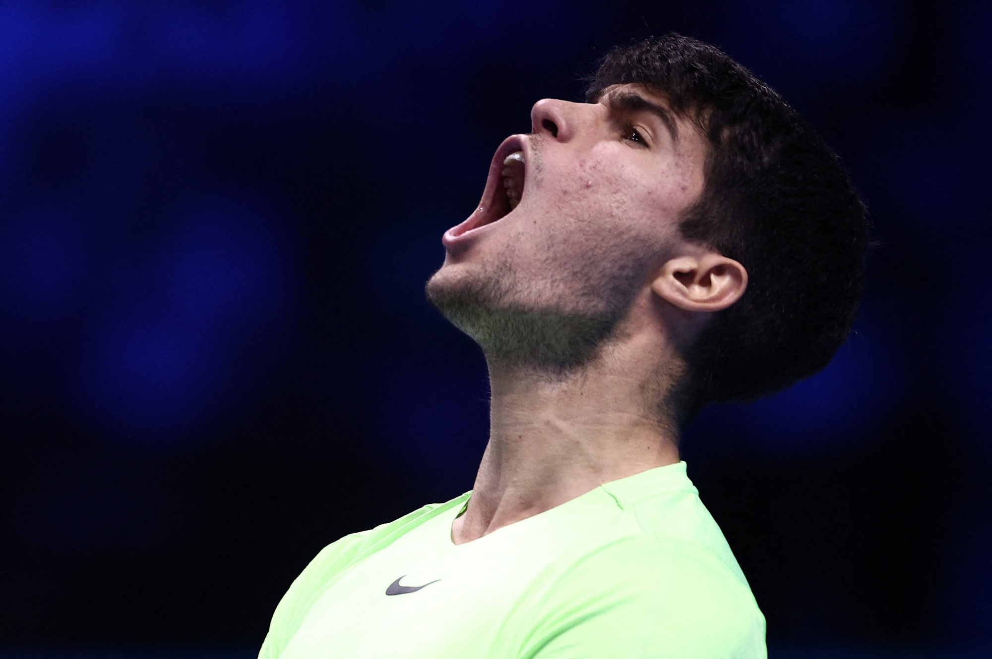Đánh bại Medvedev, Alcaraz lần đầu vào bán kết và tái đấu Djokovic