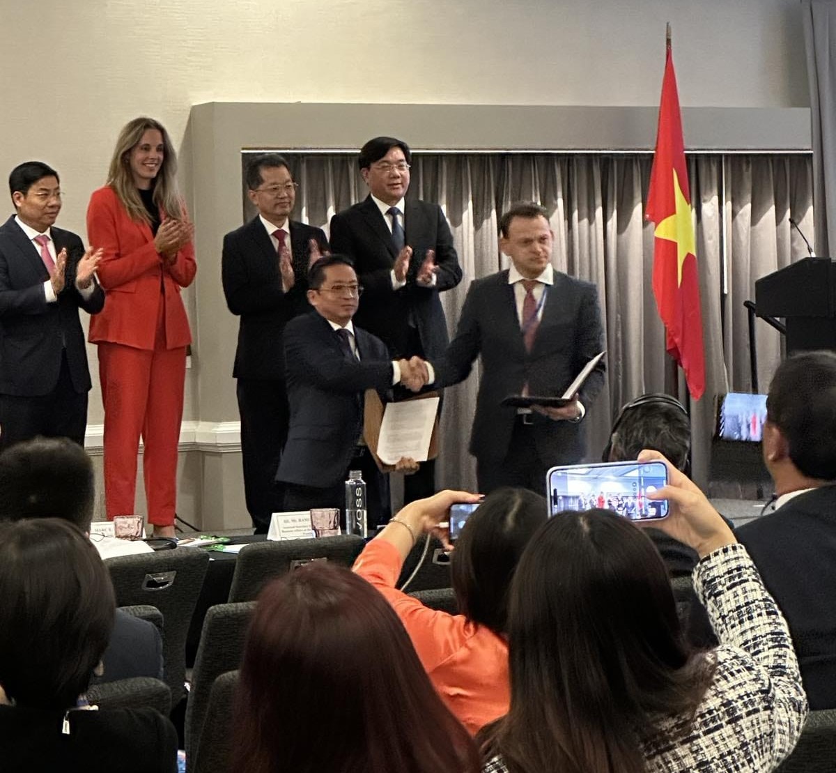 B&ecirc;n lề APEC 2023: Doanh nghiệp Việt Nam &ndash; Mỹ hợp t&aacute;c chiến lược giảm ph&aacute;t thải carbon - Ảnh 1.