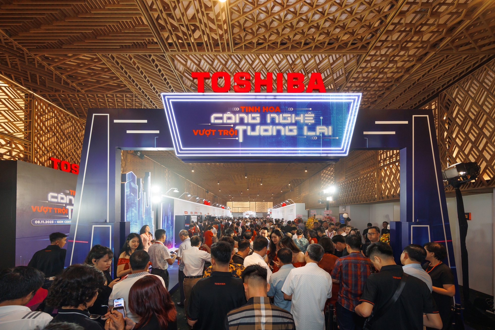 Toshiba Việt Nam ra mắt thế hệ tủ lạnh và máy giặt mới