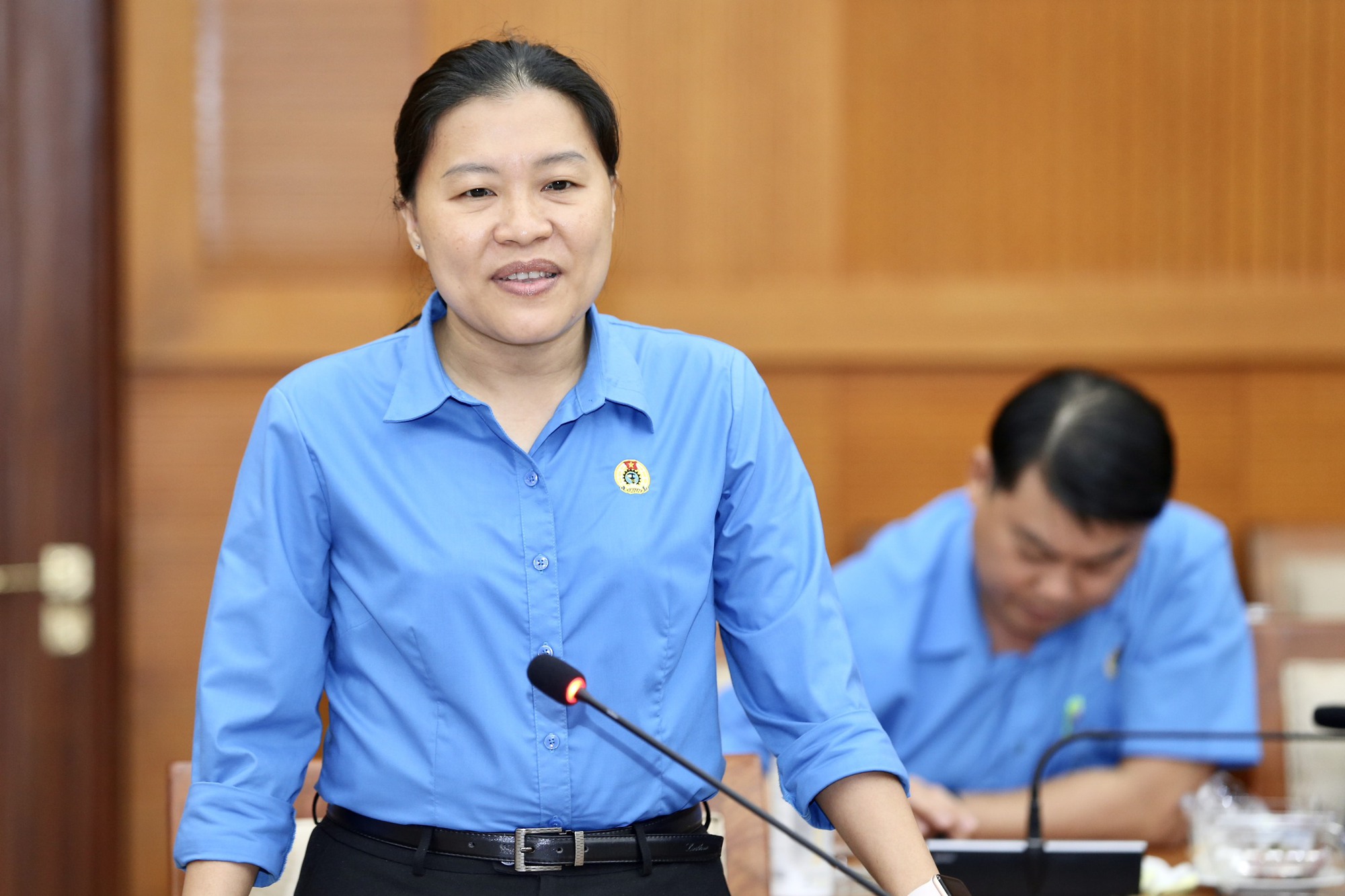 Chuyển tải những &yacute; kiến, c&aacute;ch l&agrave;m hay đến đại hội - Ảnh 3.