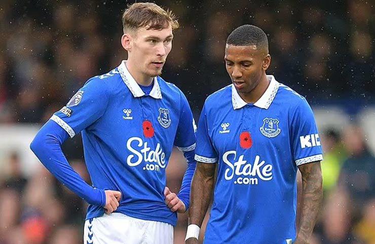 Sốc: Everton bị trừ 10 điểm, Ngoại hạng Anh sắp rối với Chelsea v&agrave; Man City - Ảnh 1.