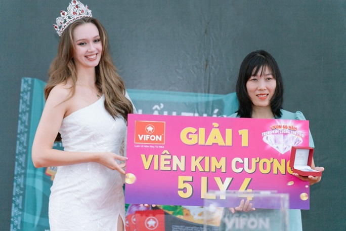Trúng kim cương, đồng tiền vàng nhưng người chơi từ chối nhận thưởng