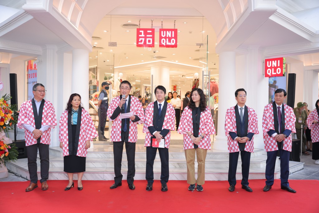 Khai trương cửa hàng UNIQLO Hoàn Kiếm, TokyoLife sinh nhật 7 tuổi