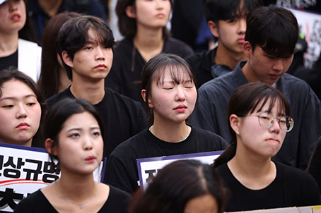 Học đường Hàn Quốc căng thẳng