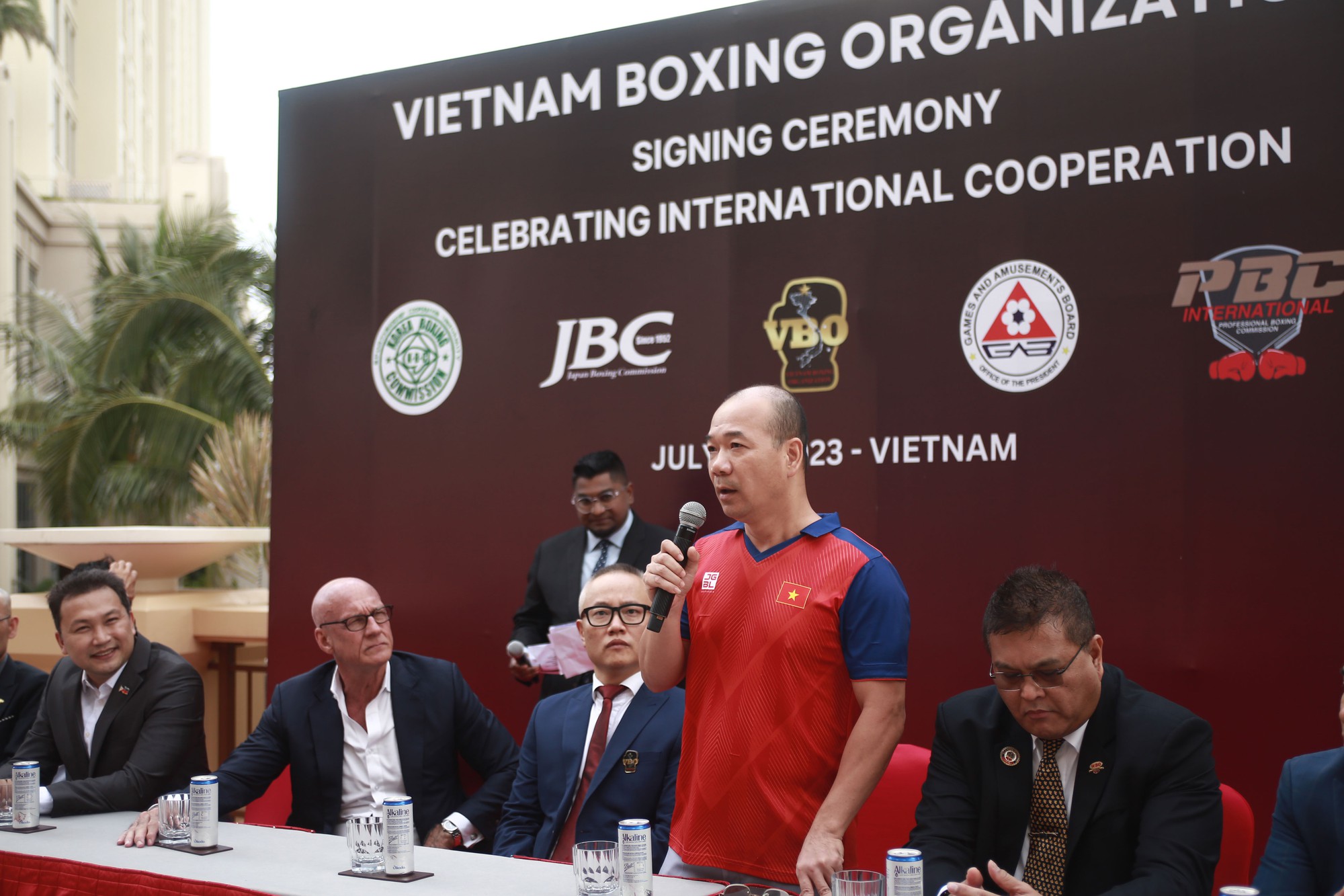 Liên đoàn Quyền Anh vất vả đòi quyền quản lý!