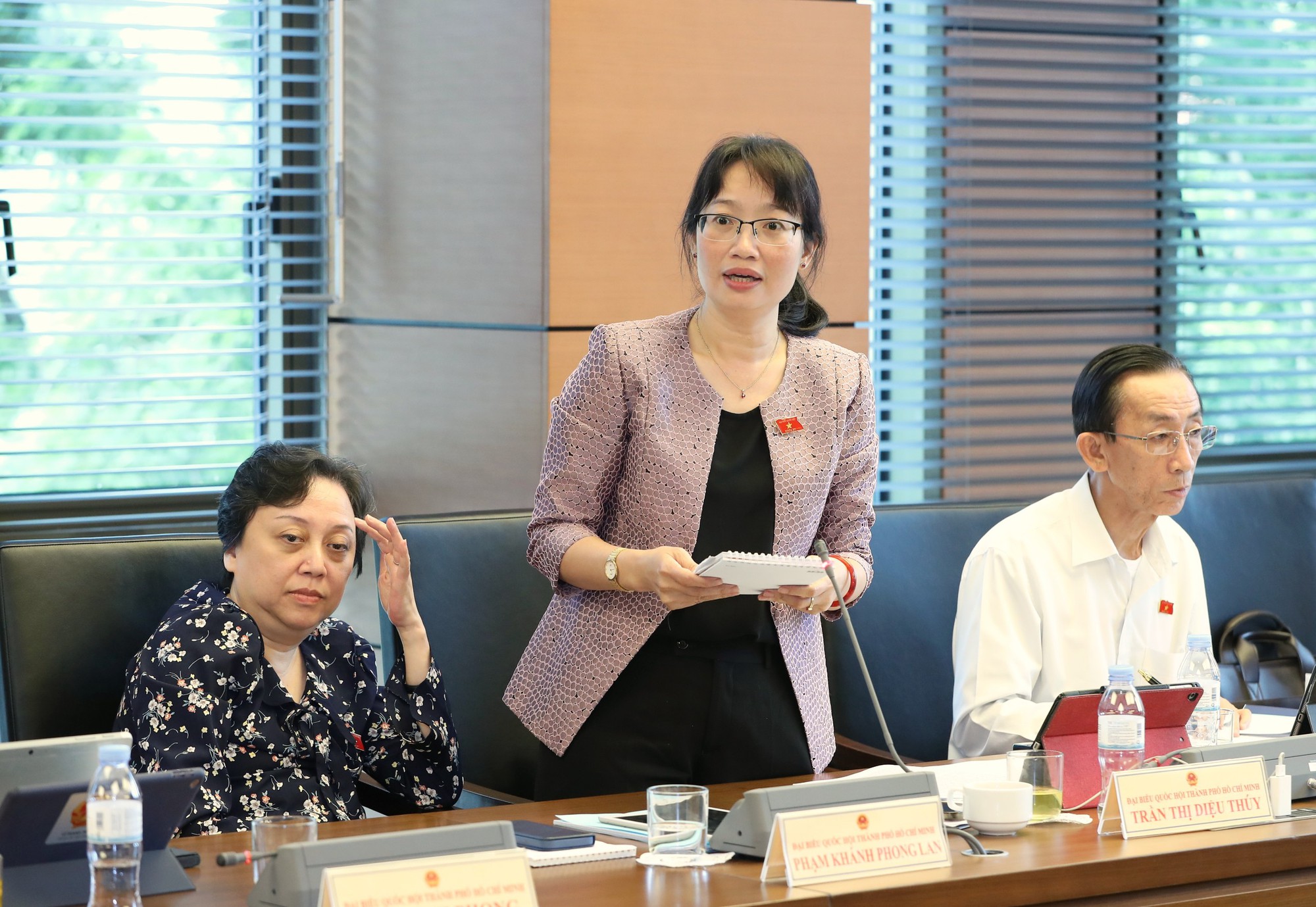 Đại biểu Trần Thị Diệu Thuý: Đa số công nhân muốn áp dụng phương án 1 về rút BHXH 1 lần