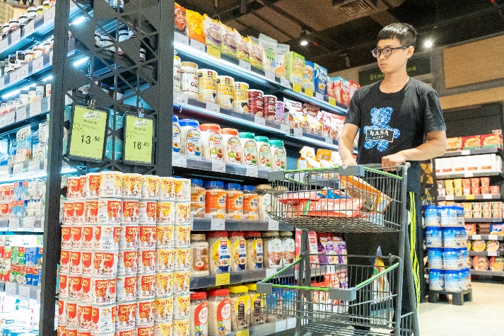 Vượt &ldquo;gi&oacute; ngược&rdquo;, Vinamilk kh&ocirc;i phục thị phần nội địa - Ảnh 2.