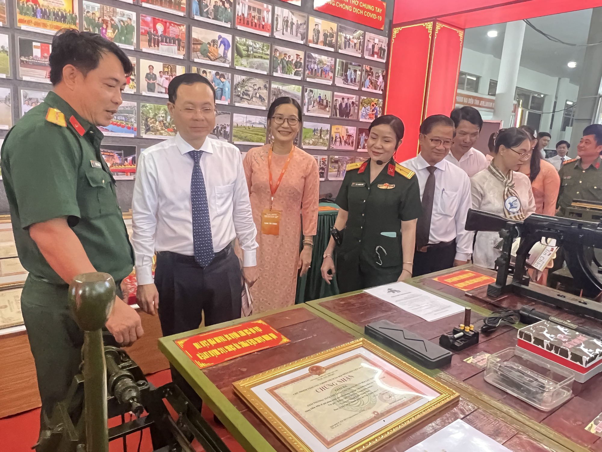Cần Thơ: Khai mạc sự kiện lớn ch&agrave;o mừng 20 năm th&agrave;nh phố trực thuộc trung ương - Ảnh 9.