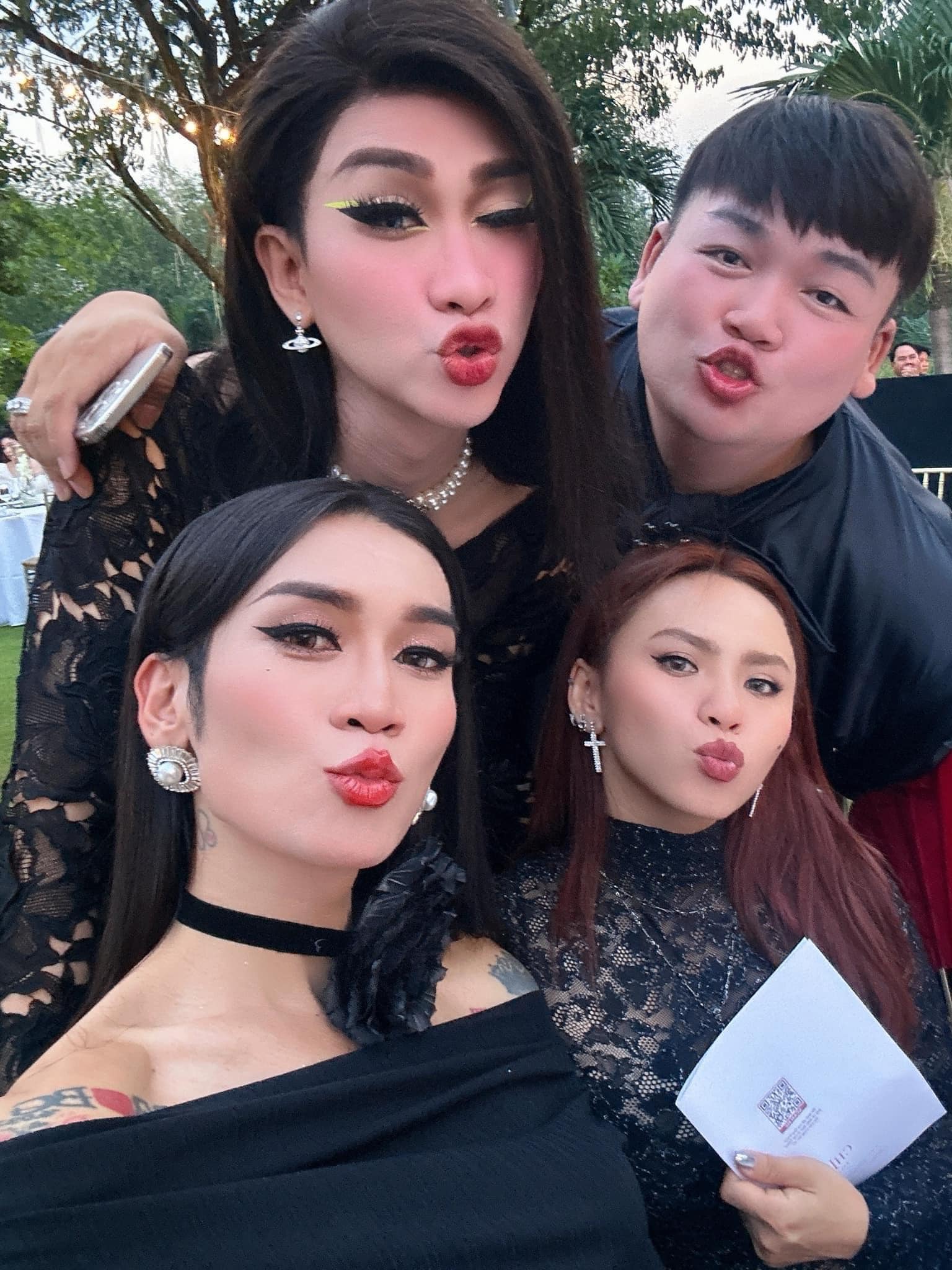 Showbiz Việt tề tựu đ&aacute;m cưới diễn vi&ecirc;n Phương Lan - Ảnh 4.