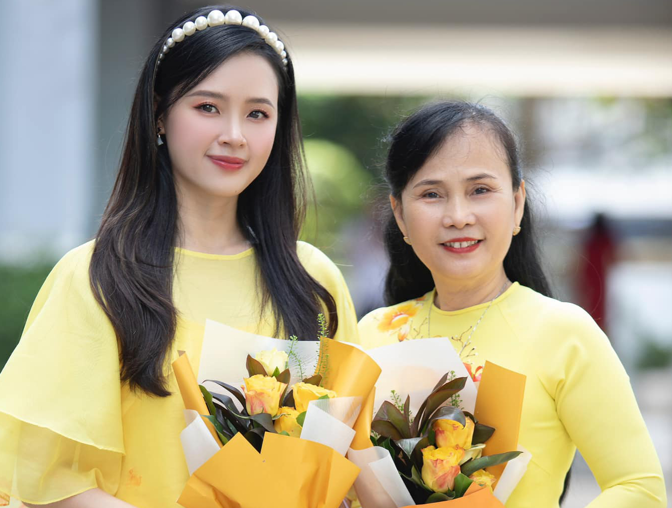 Showbiz Việt: Loạt sao mừng ngày 20 -11