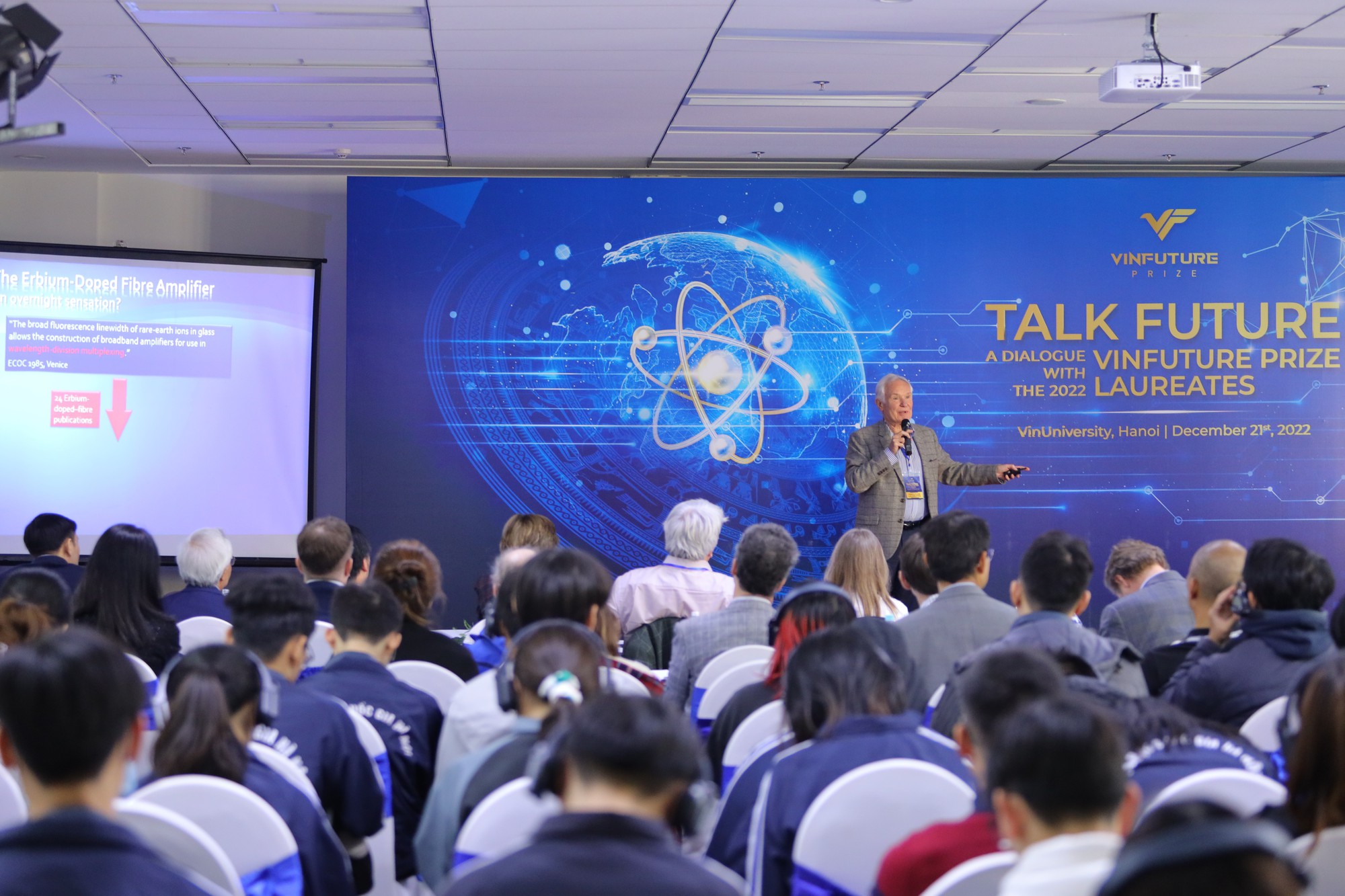 GS. David Neil Payne: Giải thưởng VinFuture tạo ra tác động lớn tới các quốc gia mới nổi - Ảnh 3.