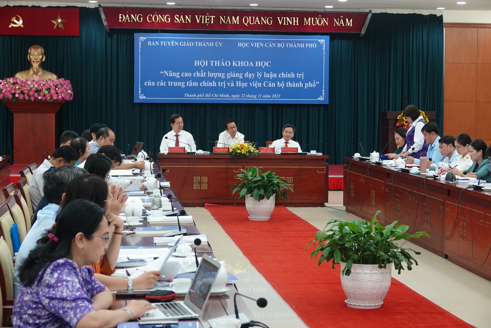 Nâng cao chất lượng giảng dạy lý luận chính trị