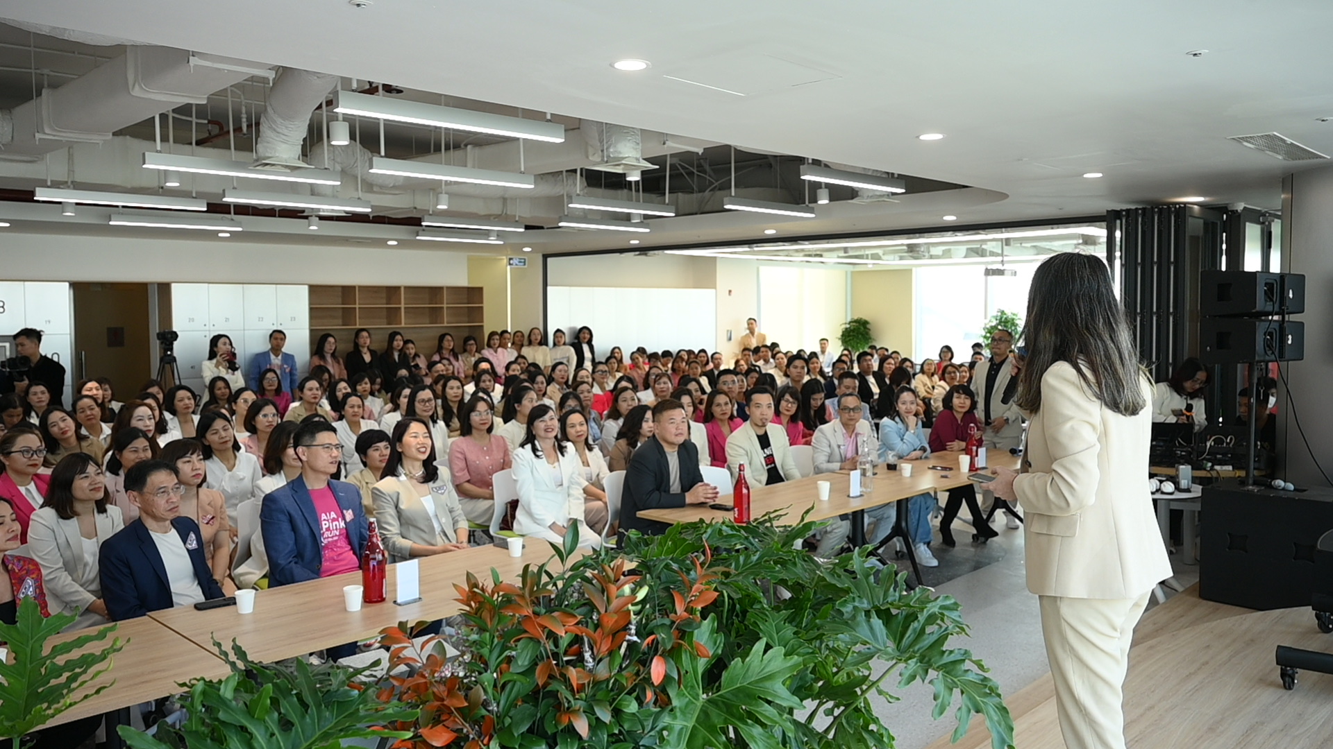AIA Việt Nam với m&ocirc; h&igrave;nh kinh doanh mới ALPHA - Ảnh 3.