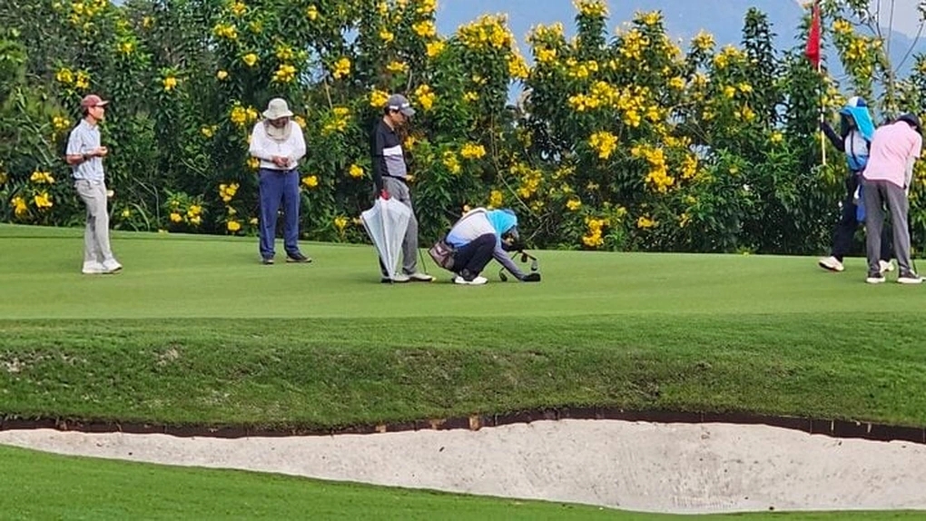 Phó Thủ tướng chỉ đạo xác minh vụ Giám đốc Sở ở Bắc Ninh đánh golf trong giờ làm việc