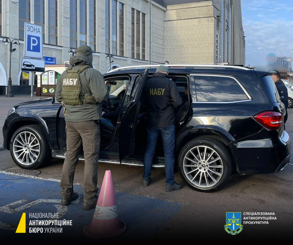 Vụ việc chưa từng có trong "ngày quan trọng" của Ukraine