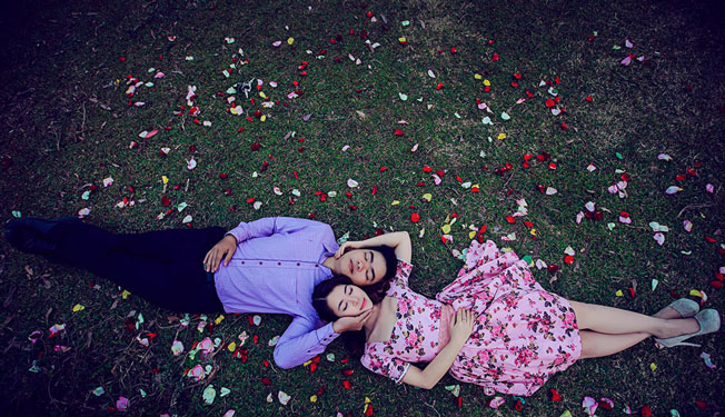 15-Một-cặp-đôi-hạnh-phúc,-ảnh-gia-đình-Nguyên-cung-cấp