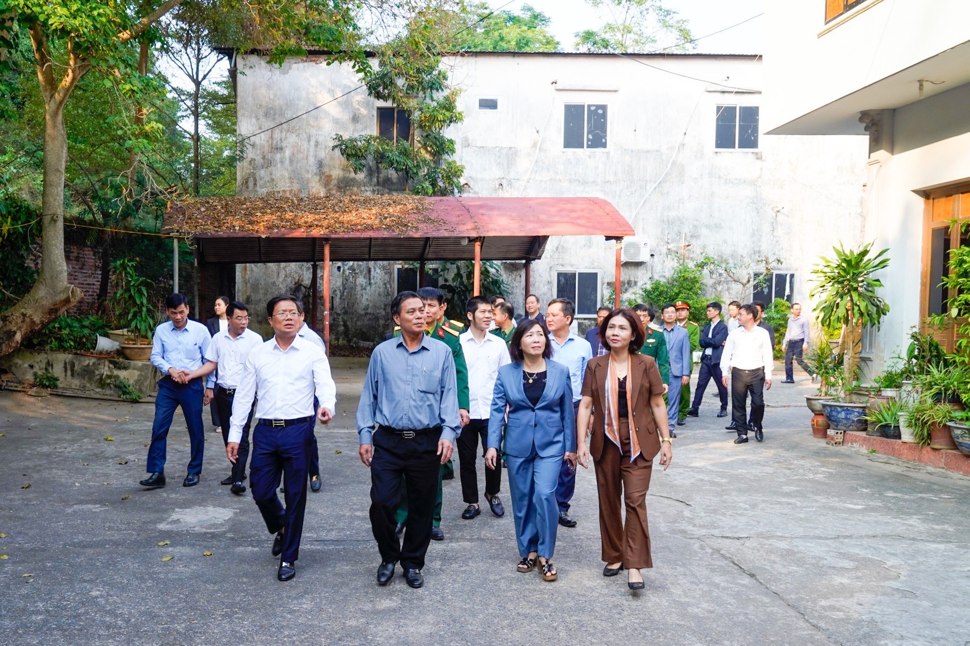 Chủ tịch Hải Phòng chỉ ra nhiều sai phạm trong quản lý đất đai tại Đồ Sơn - Ảnh 3.