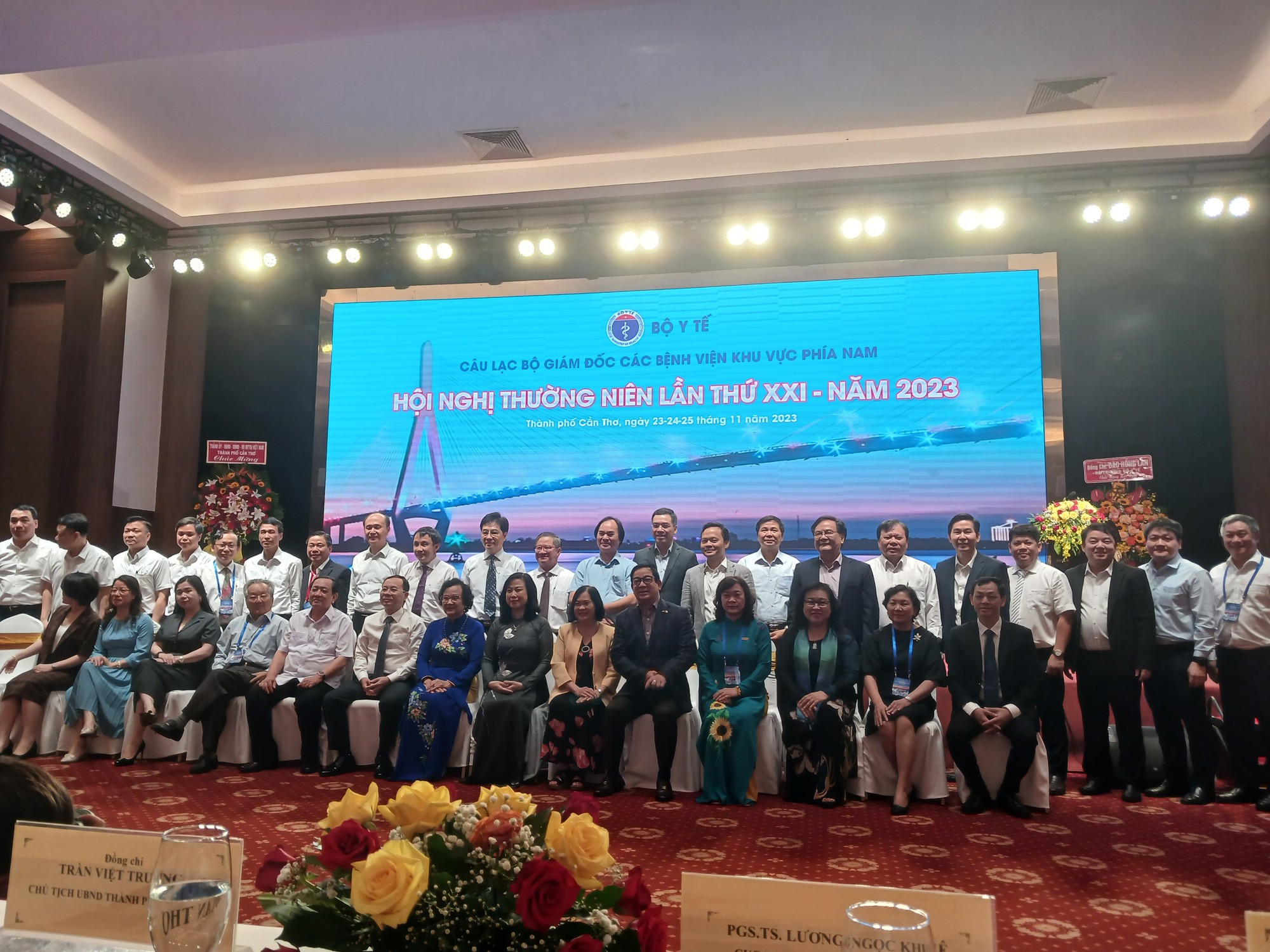 Ng&agrave;nh y tế chuyển m&igrave;nh để chăm s&oacute;c người d&acirc;n tốt hơn - Ảnh 2.