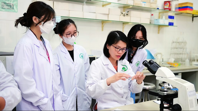 Vinh danh 3 nh&agrave; khoa học nữ Việt Nam - Ảnh 2.