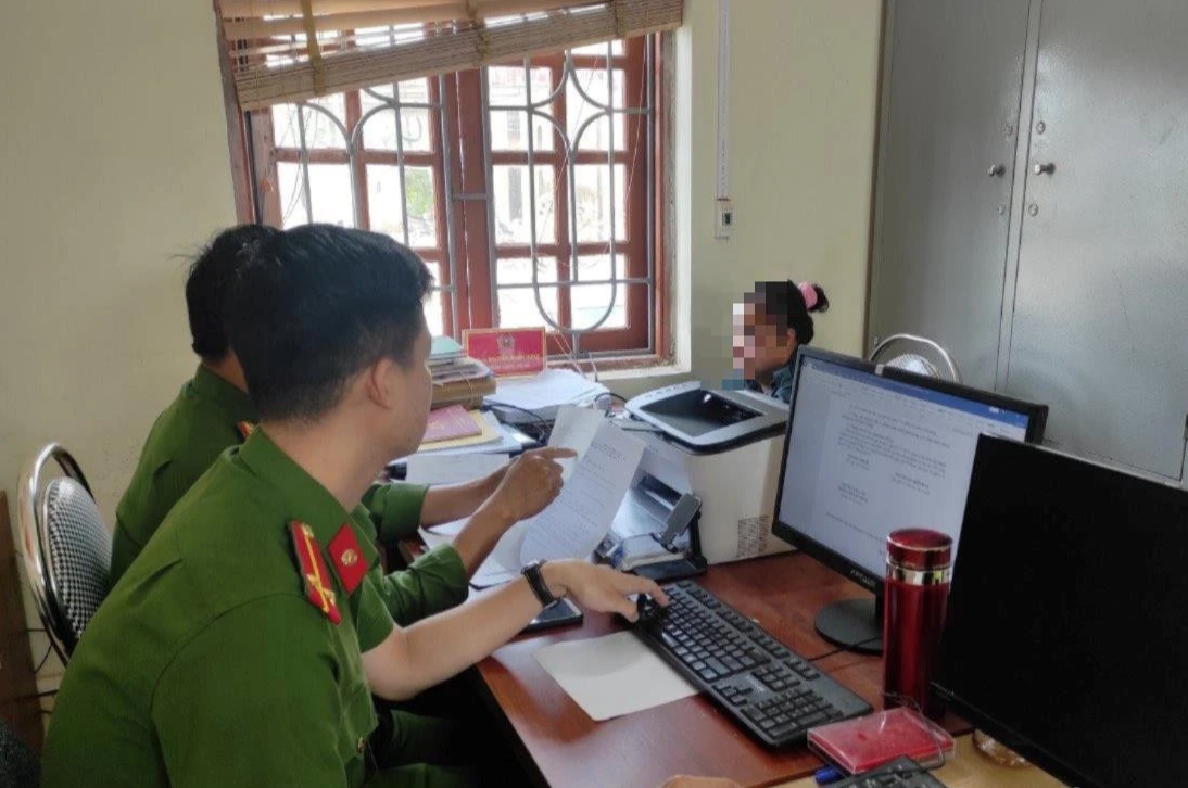 Sự thật về thông tin "chặt cây đa, nhiều người chết"